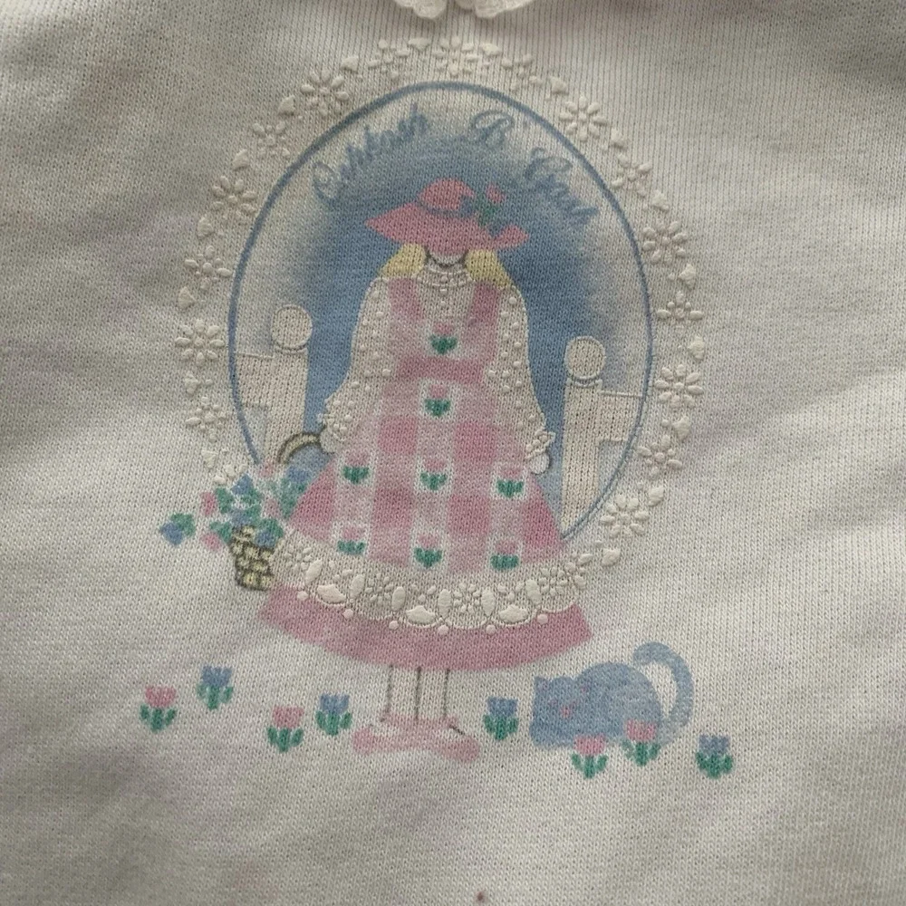 Vintage Oshkosh  Sweatshirt Cat Lady Lace‎  Girls Size 2t